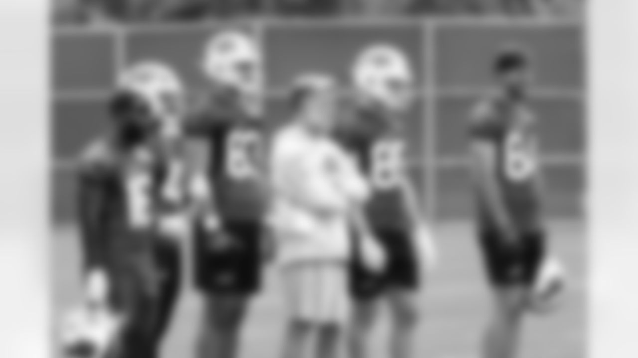 Amari Cooper (18), Reggie Gilliam (41), Rob Boras, \Jackson Hawes (85), Zach Davidson (84). Buffalo Bills OTA workouts, May 27, 2025 at the Buffalo Bills Training Center.