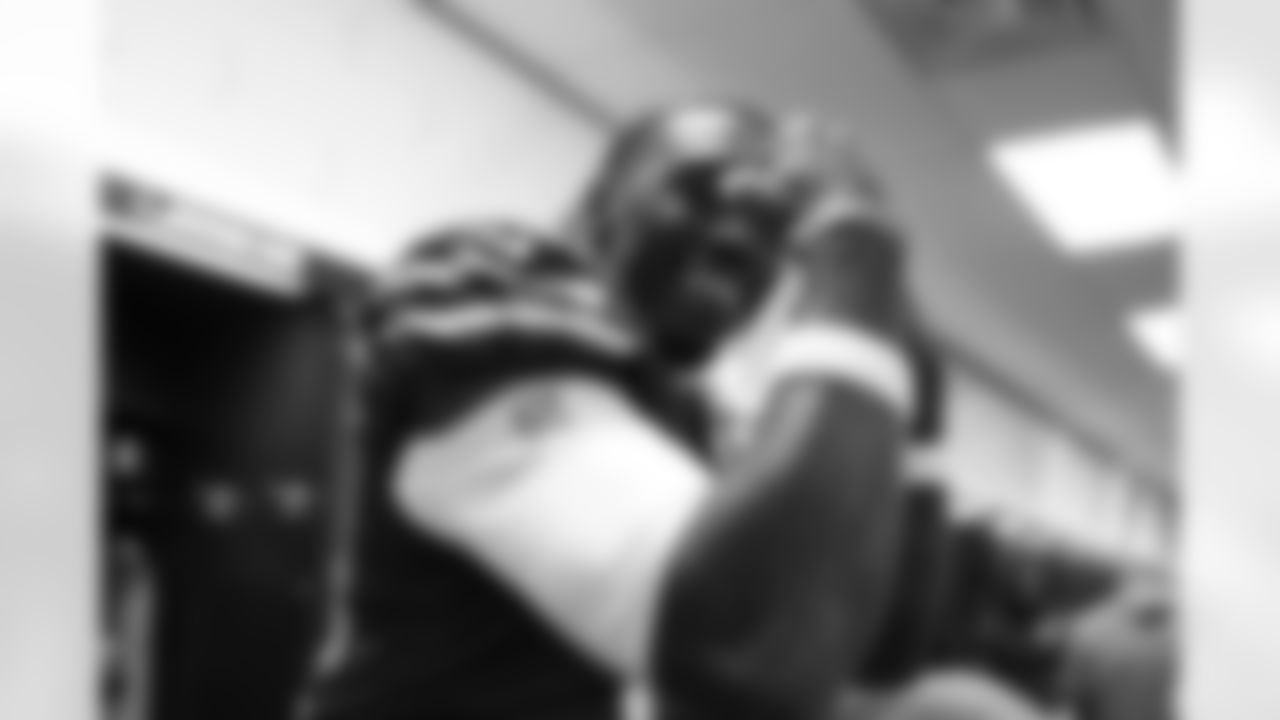 Buffalo Bills vs Kansas City Chiefs, Regular Season, November 02, 2025 at Highmark Stadium.