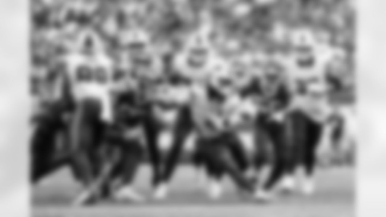 New York Jets vs Buffalo Bills, Regular Season, September 14, 2025 at Metlife Stadium.