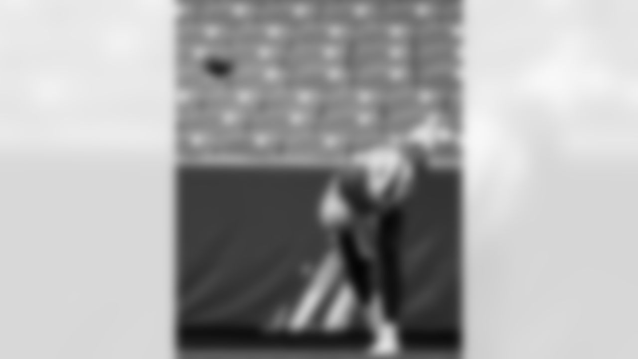 Josh Allen (17). Buffalo Bills Week 11 Practice, November 14, 2025 at Highmark Stadium.