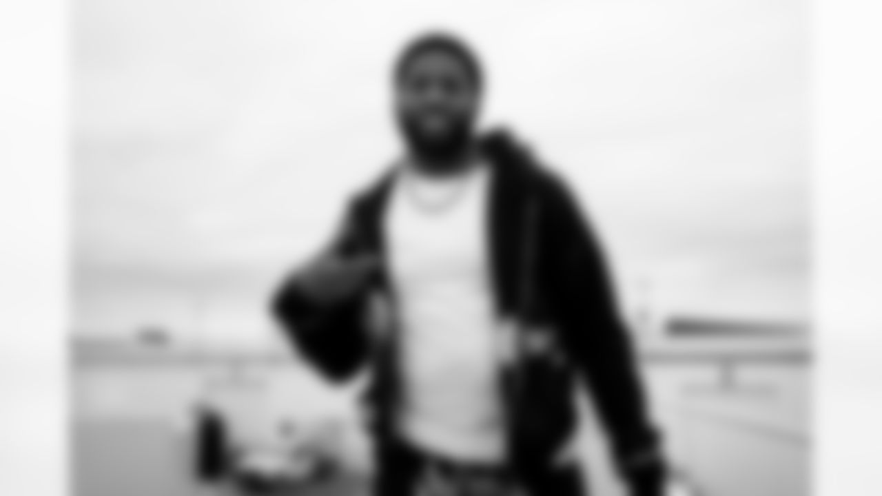 Andre Jones Jr. (75). Buffalo Bills Travel to Jacksonville, January 10, 2026 at Buffalo Niagara International Airport.