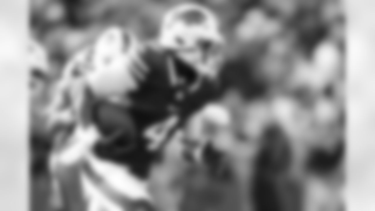 Buffalo Bills vs Denver Broncos, Wild Card Weekend, January 12, 2025 at Highmark Stadium.