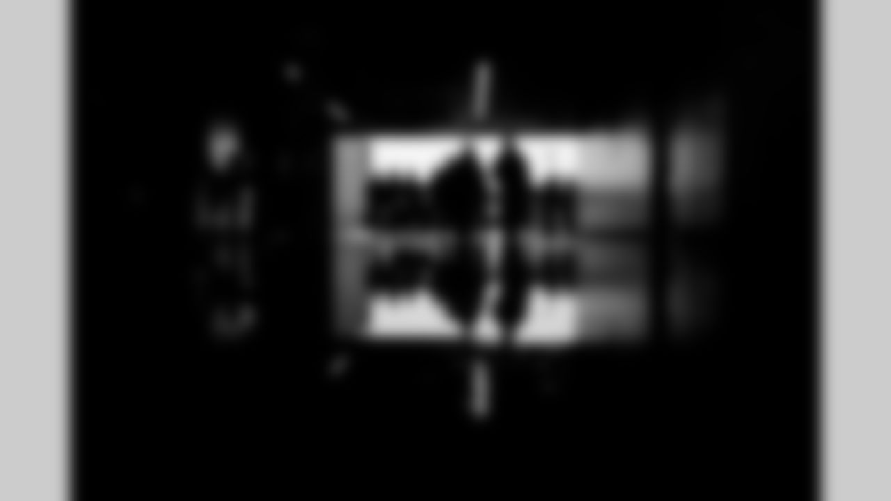 Buffalo Bills vs New York Jets, Regular Season, January 04, 2026 at Highmark Stadium.