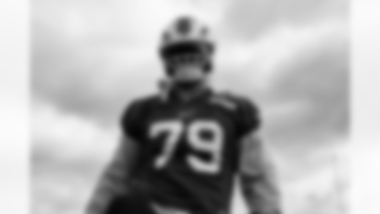 Spencer Brown (79). Buffalo Bills Week 10 Practice, November 06, 2025 at Buffalo Bills Training Center.