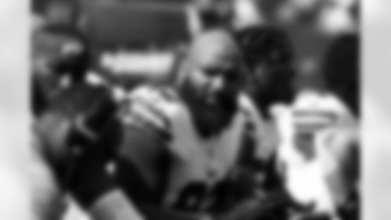 New York Jets vs Buffalo Bills, Regular Season, September 14, 2025 at Metlife Stadium.