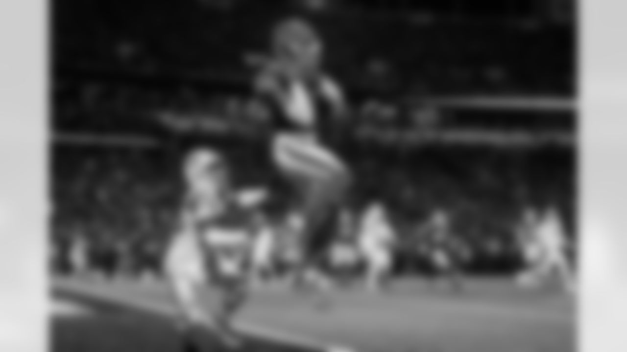 Buffalo Bills vs New York Jets, Regular Season, January 04, 2026 at Highmark Stadium.