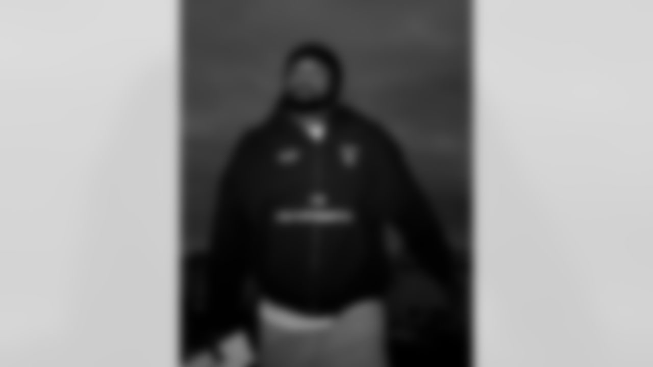 Reggie Gilliam (41). Buffalo Bills travel to Pittsburgh, November 29, 2025 at Buffalo Niagara International Airport.