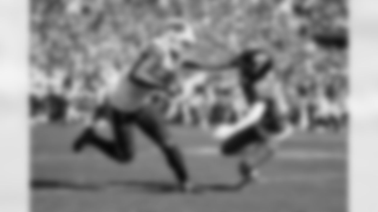 Buffalo Bills vs Jacksonville Jaguars, Wild Card Weekend, January 11, 2026 at EverBank Stadium.