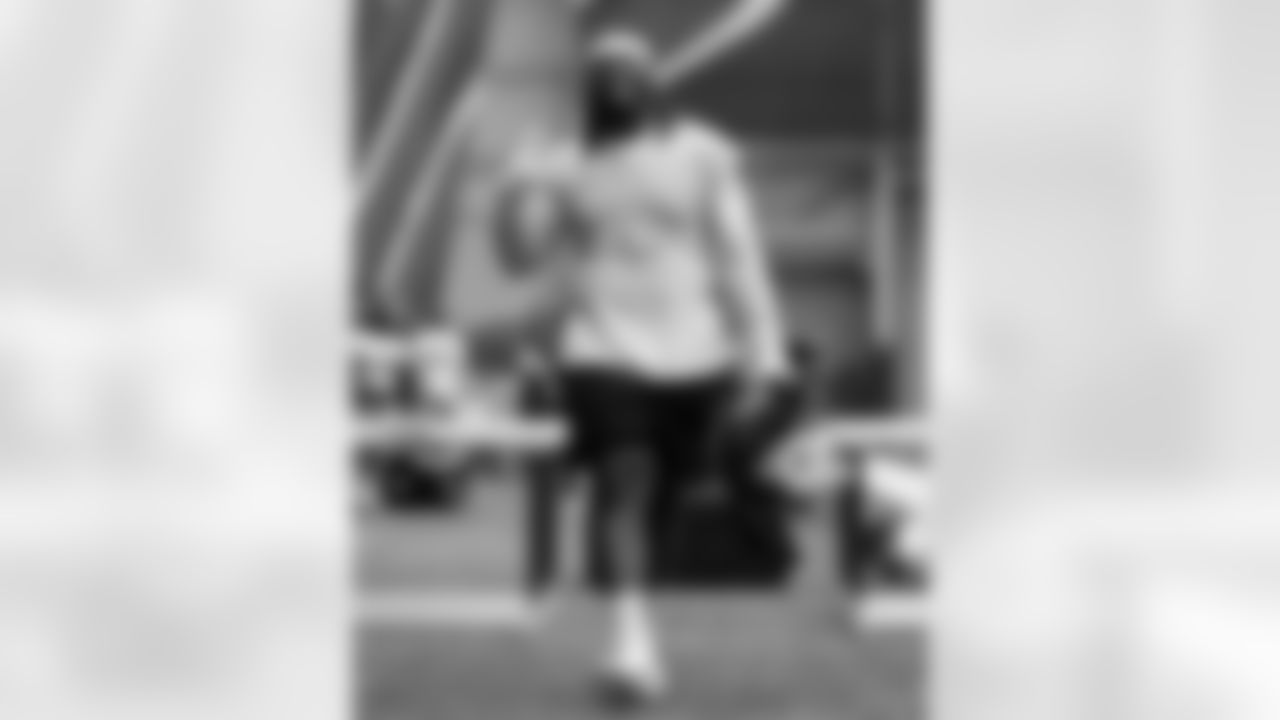 Larry Ogunjobi (99). Buffalo Bills Week 12 Practice, November 18, 2025 at Buffalo Bills Training Center.