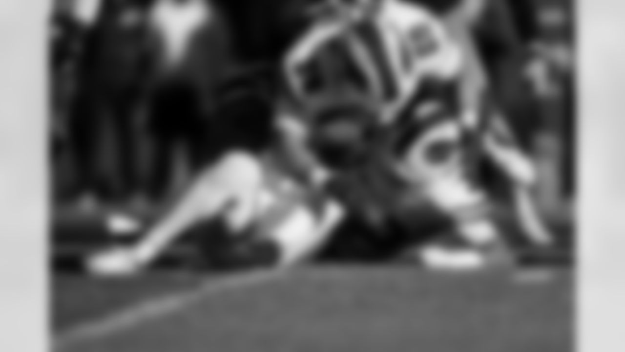 Buffalo Bills vs Denver Broncos, Divisional Game, January 17, 2026 at Empower Field at Mile High.