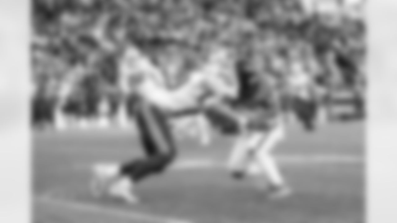 Buffalo Bills vs Denver Broncos, Divisional Game, January 17, 2026 at Empower Field at Mile High.