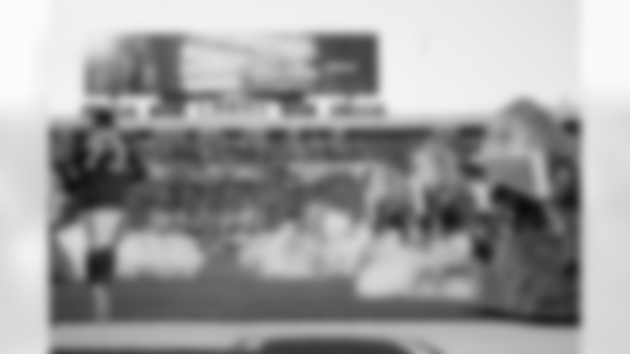 Buffalo Bills vs Kansas City Chiefs, Regular Season, November 03, 2025 at Highmark Stadium.