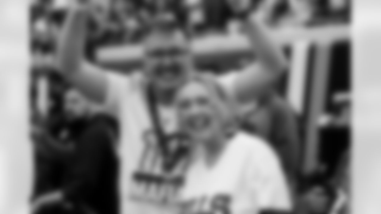 Buffalo Bills vs Jacksonville Jaguars, Wild Card Weekend, January 11, 2026 at EverBank Stadium.