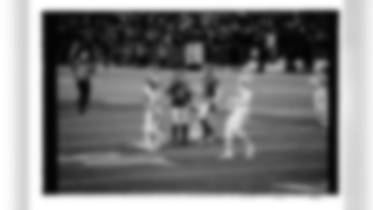 Buffalo Bills vs New York Jets, Regular Season, January 04, 2026 at Highmark Stadium.