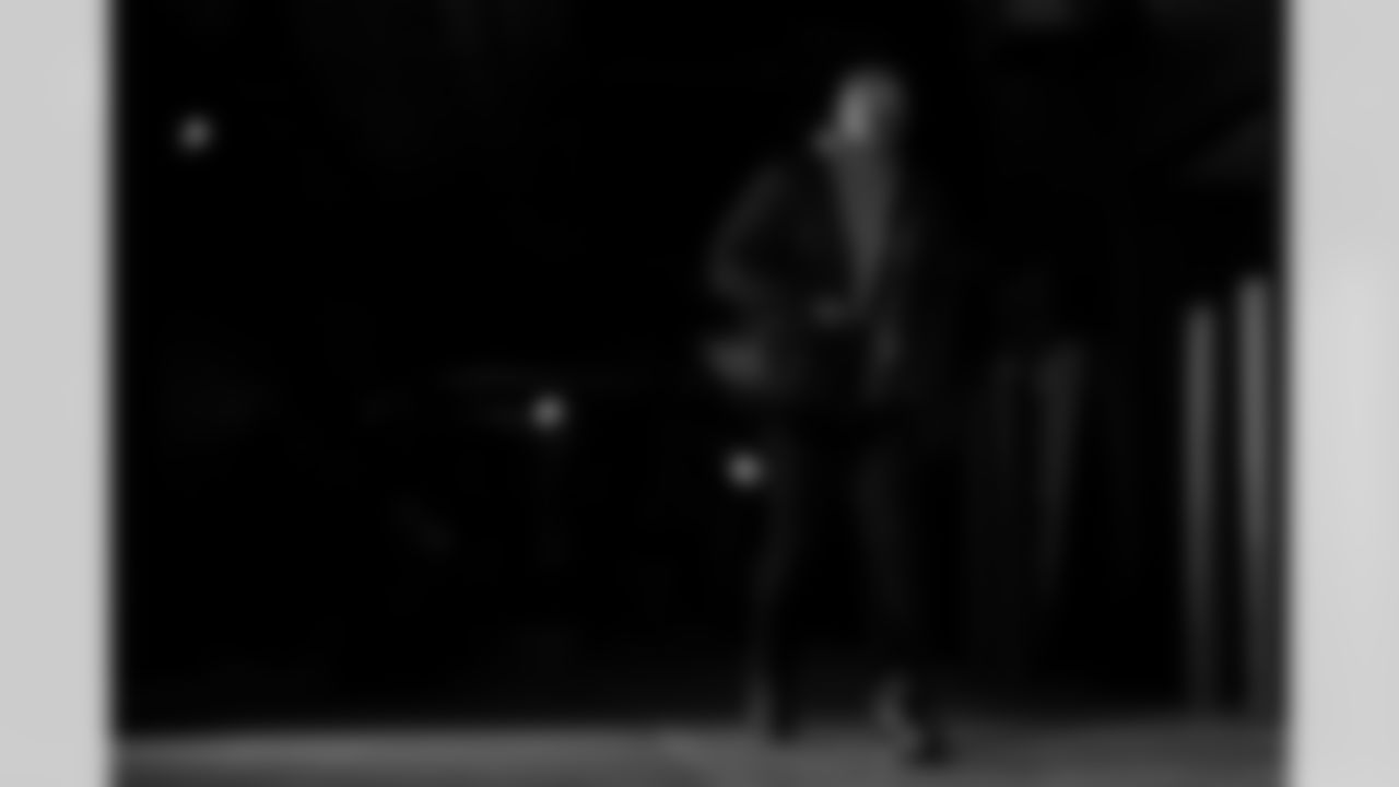 New England Patriots vs Buffalo Bills, Regular Season, December 14, 2025 at Gillette Stadium.