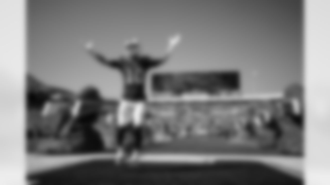 Khalil Shakir (10). Buffalo Bills vs New Orleans Saints, Regular Season, September 28, 2025 at Highmark Stadium.