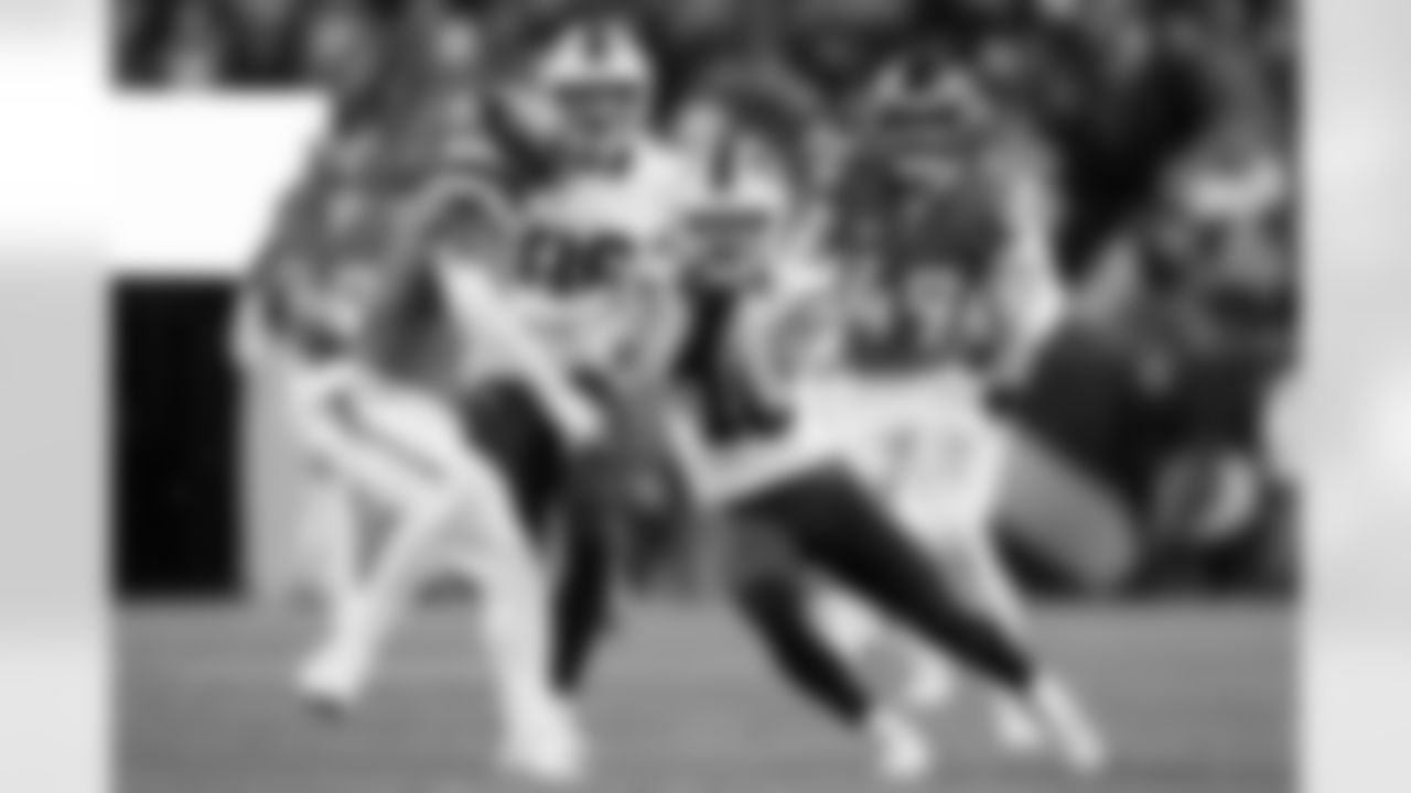 Buffalo Bills vs Denver Broncos, Divisional Game, January 17, 2026 at Empower Field at Mile High.