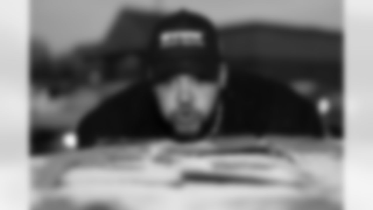 Dion's Dreamers Food Giveaway, December 09, 2025 at the Salvation Army.