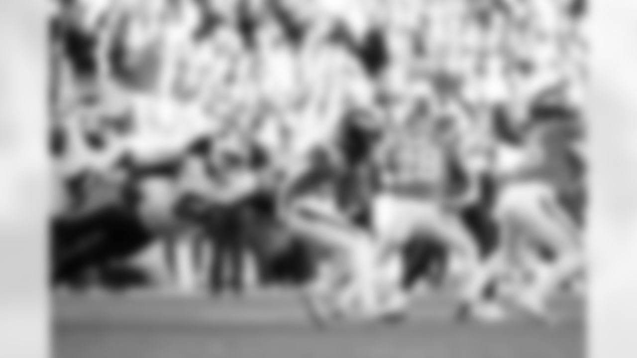 Buffalo Bills vs Denver Broncos, Divisional Game, January 17, 2026 at Empower Field at Mile High.