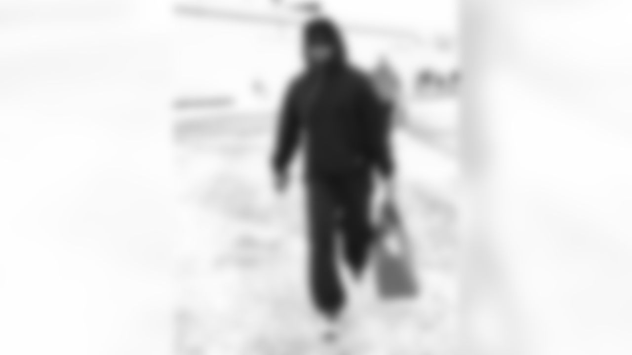 Matt Milano (58). Buffalo Bills travel to Foxborough, December 13, 2025 at Buffalo Niagara International Airport.