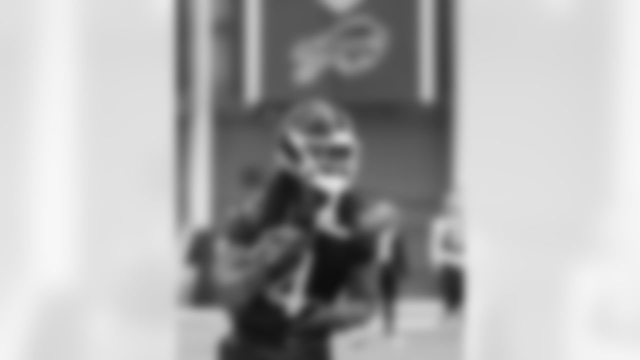 James Cook (4). Buffalo Bills Week 18 Practice, January 02, 2026 at Highmark Stadium.