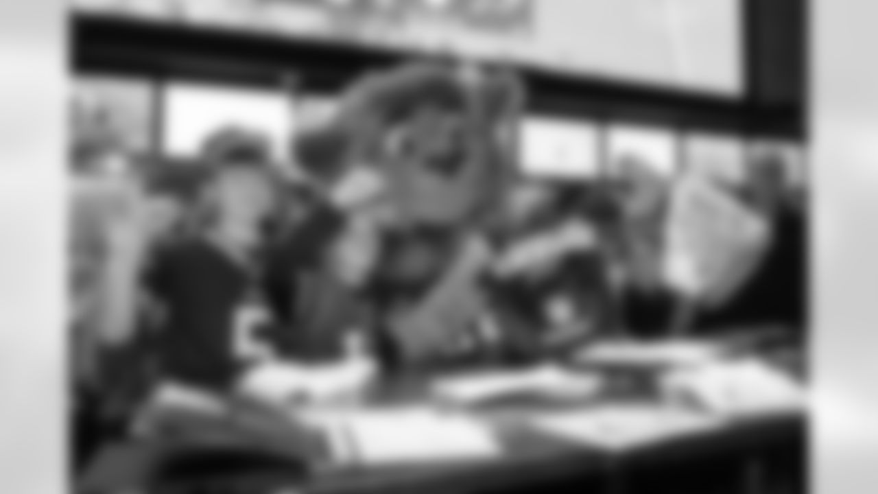 Bills v Chiefs Ontario Watch Party, November 02, 2025 at Real Sports Bar & Grill.