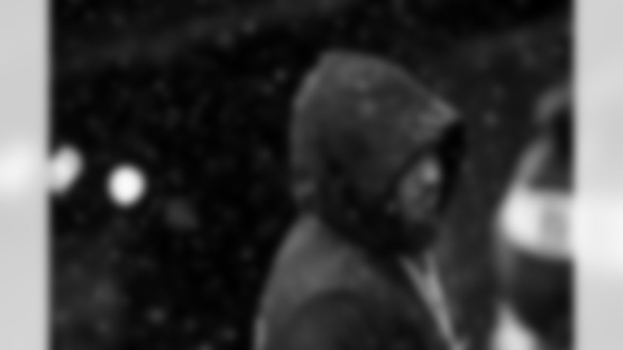 New England Patriots vs Buffalo Bills, Regular Season, December 14, 2025 at Gillette Stadium.