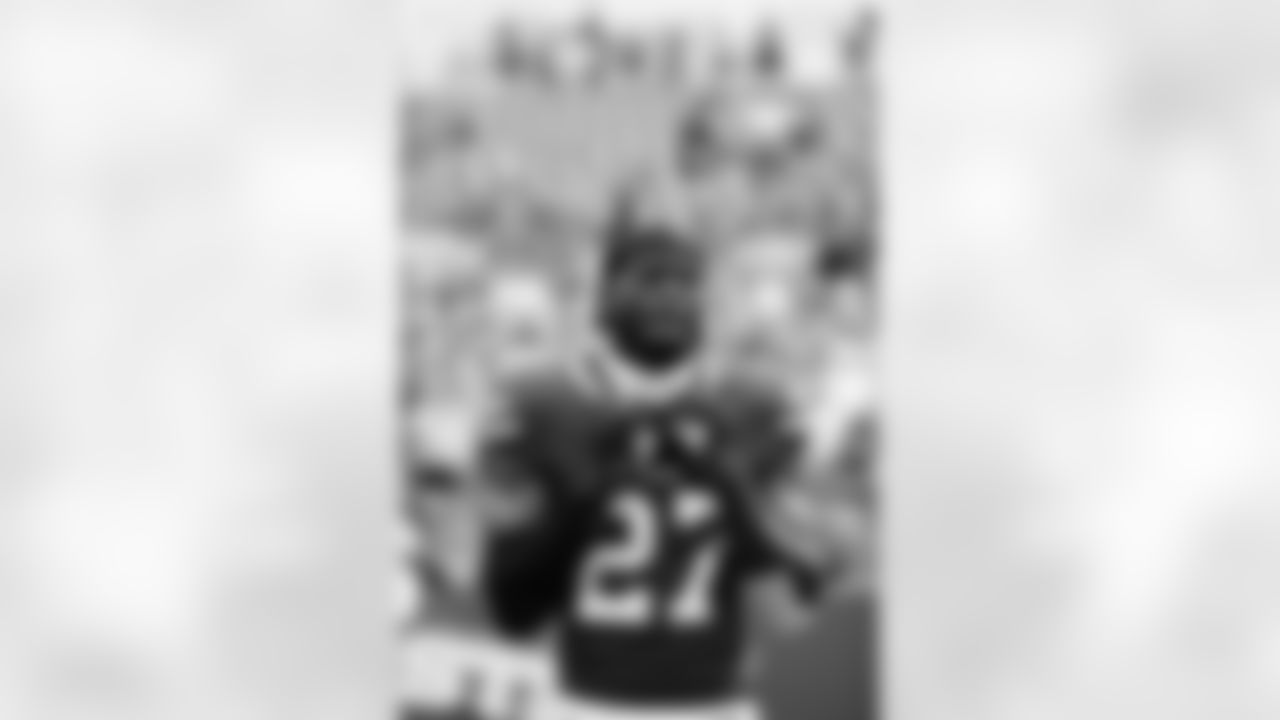 Buffalo Bills vs Las Vegas Raiders, Regular Season, September 17, 2023 at Highmark Stadium. Tre'Davious White (27)