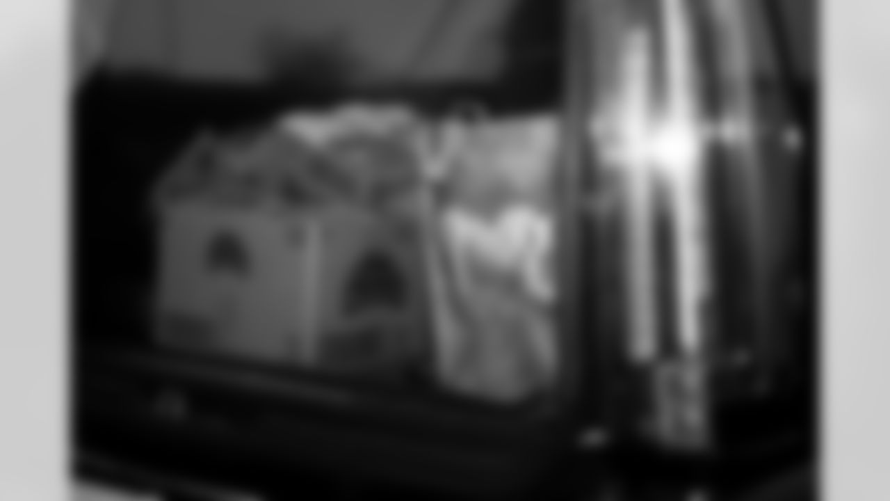 Dion's Dreamers Food Giveaway, December 09, 2025 at Salvation Army.