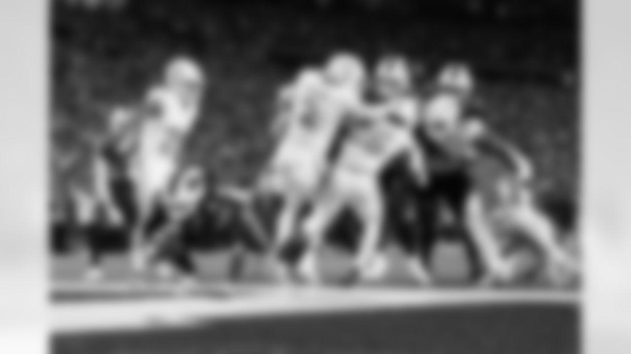 Buffalo Bills vs Miami Dolphins, Regular Season, September 18, 2025 at Highmark Stadium.