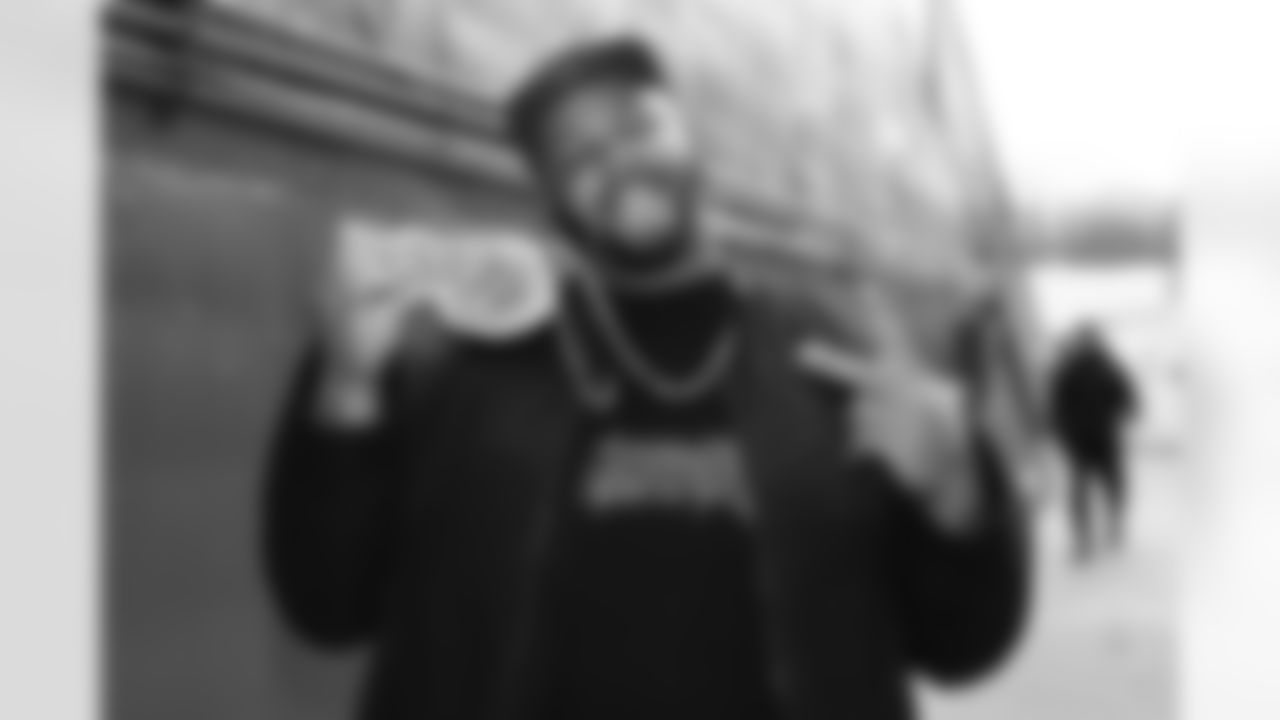 Dion Dawkins (73). Buffalo Bills vs Tampa Bay Buccaneers, Regular Season, November 16, 2025 at Highmark Stadium.