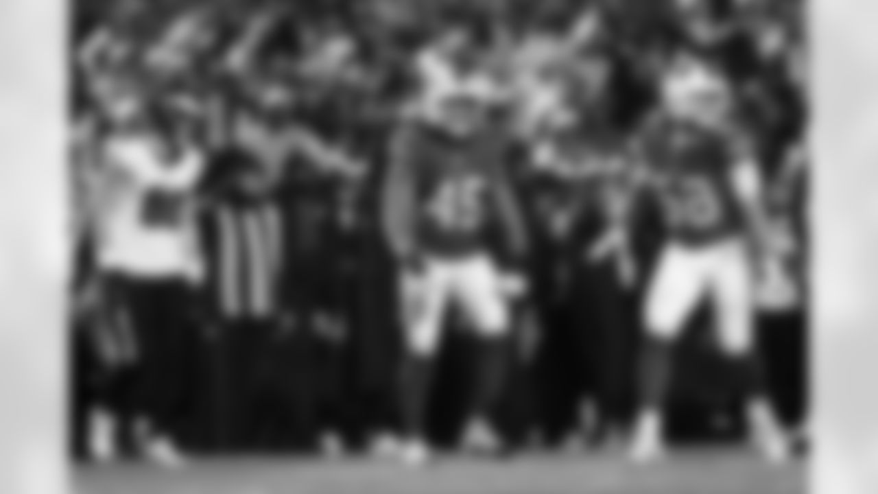 Buffalo Bills vs Philadelphia Eagles, Regular Season, December 28, 2025 at Highmark Stadium.