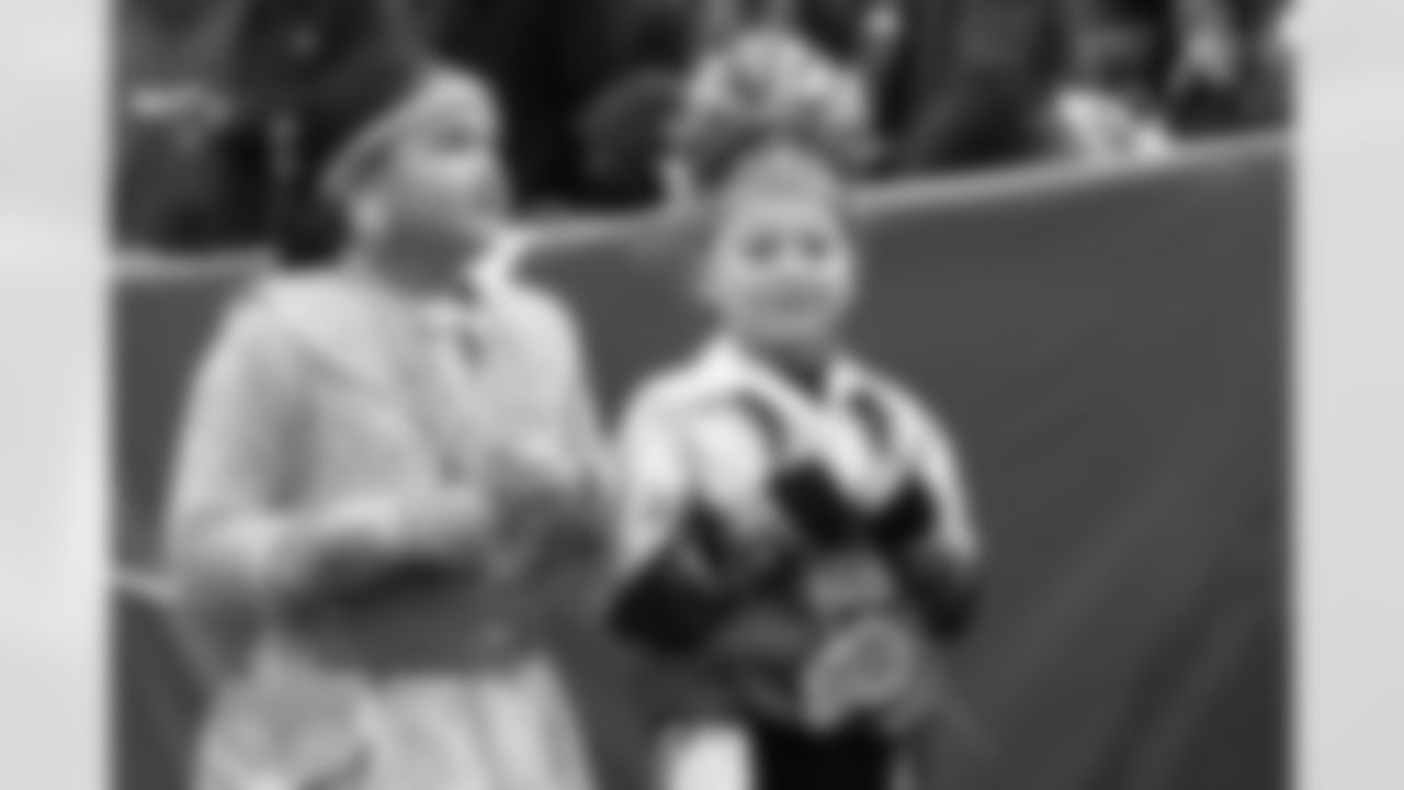 Buffalo Bills vs Tampa Bay Buccaneers, Regular Season, November 16, 2025 at Highmark Stadium.