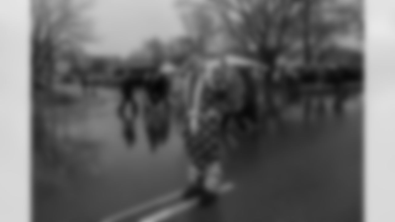 Buffalo Bills vs Philadelphia Eagles, Regular Season, December 28, 2025 at Highmark Stadium.