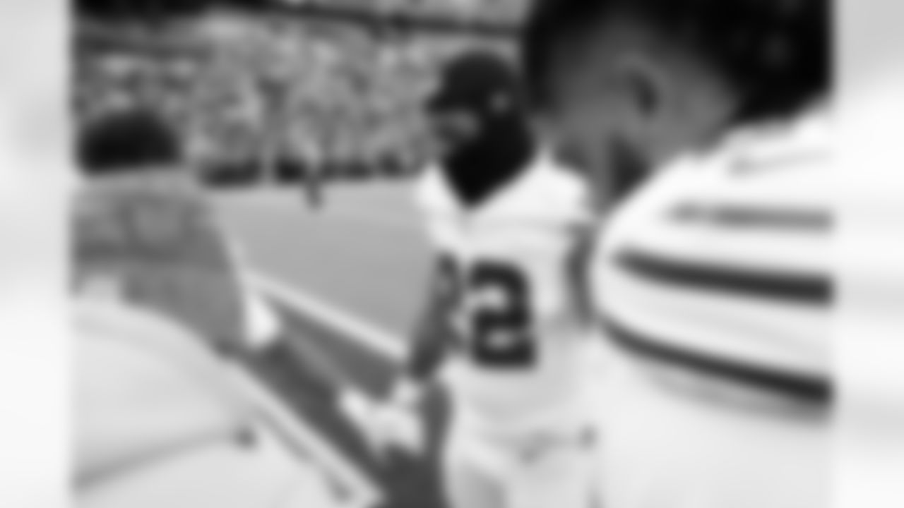 Buffalo Bills vs Tampa Bay Buccaneers, Regular Season, November 16, 2025 at Highmark Stadium.