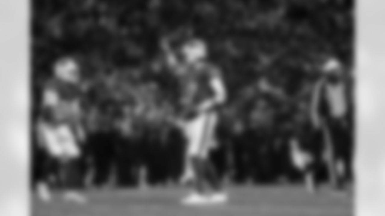 Buffalo Bills vs Philadelphia Eagles, Regular Season, December 28, 2025 at Highmark Stadium.