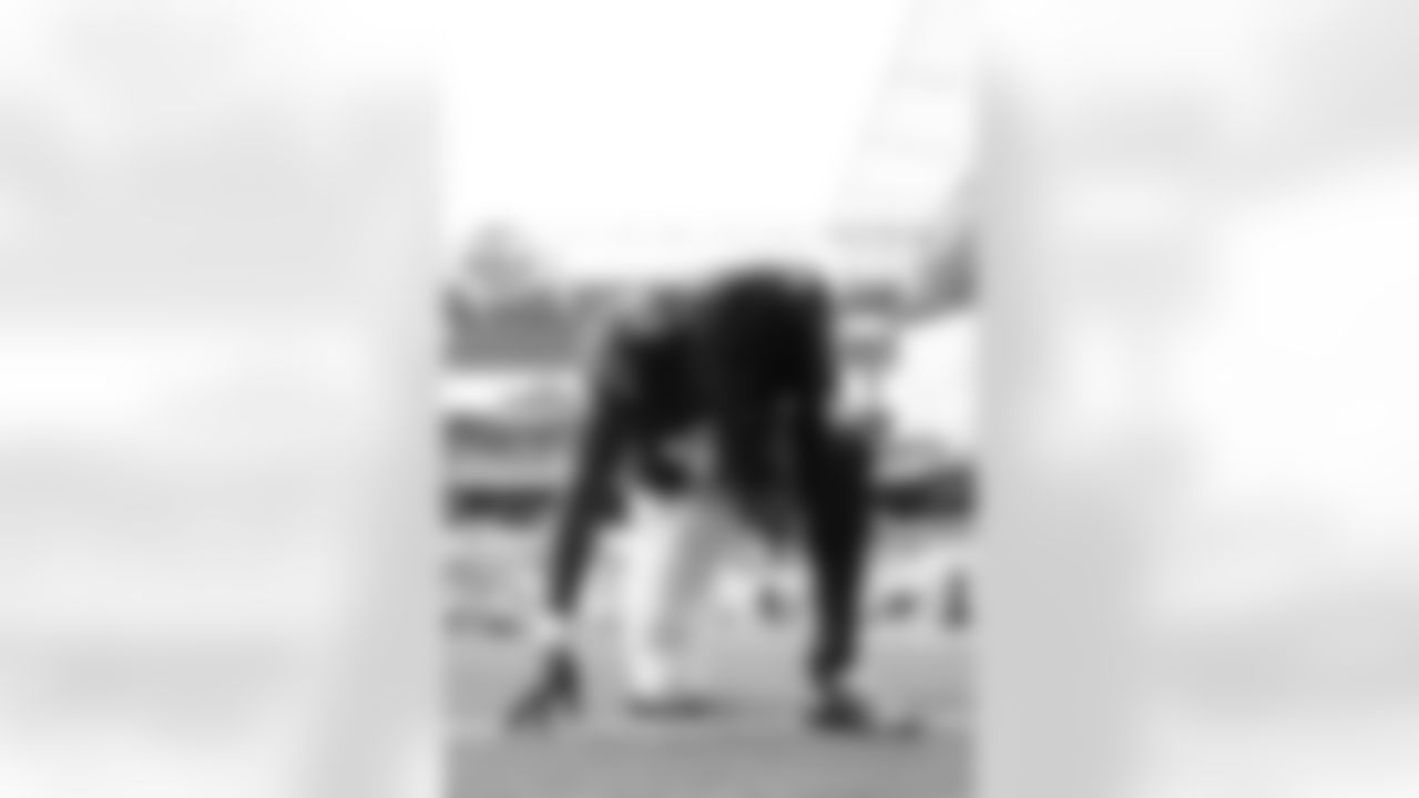 Miami Dolphins vs Buffalo Bills, Regular Season, November 09, 2025 at Hard Rock Stadium.