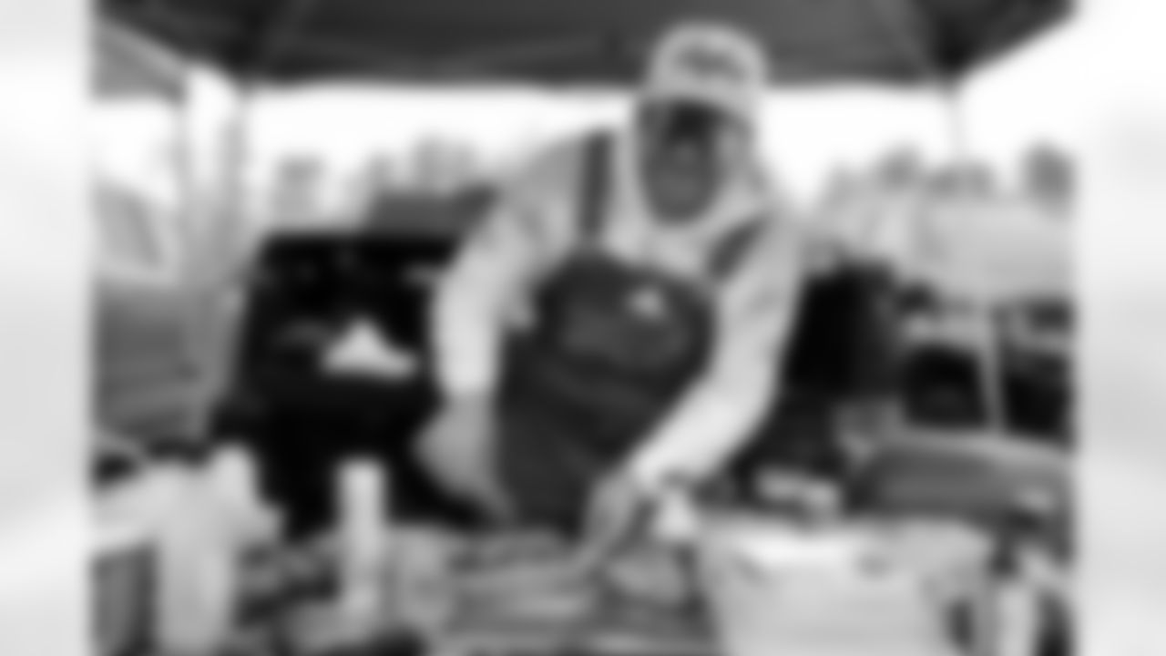 Buffalo Bills vs Cincinnati Bengals, Regular Season, December 07, 2025 at Highmark Stadium.