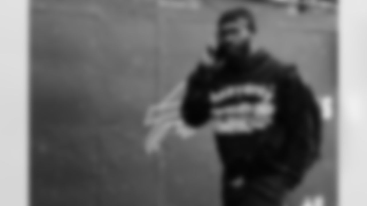 Buffalo Bills vs New York Jets, Regular Season, January 04, 2026 at Highmark Stadium.