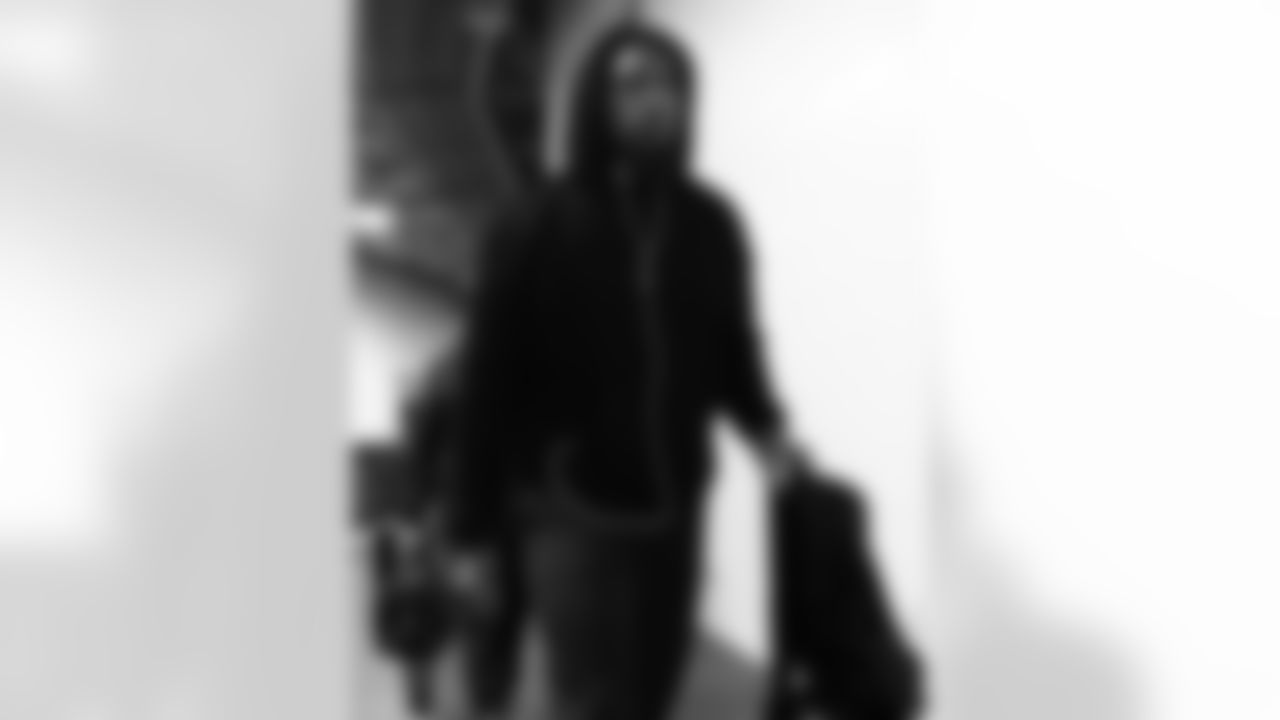 Pittsburgh Steelers vs Buffalo Bills, Regular Season, November 30, 2025 at Acrisure Stadium.