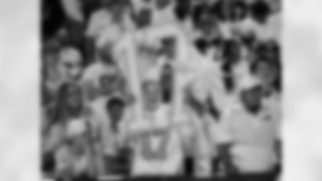 Buffalo Bills vs New England Patriots, Regular Season, October 05, 2025 at Highmark Stadium.