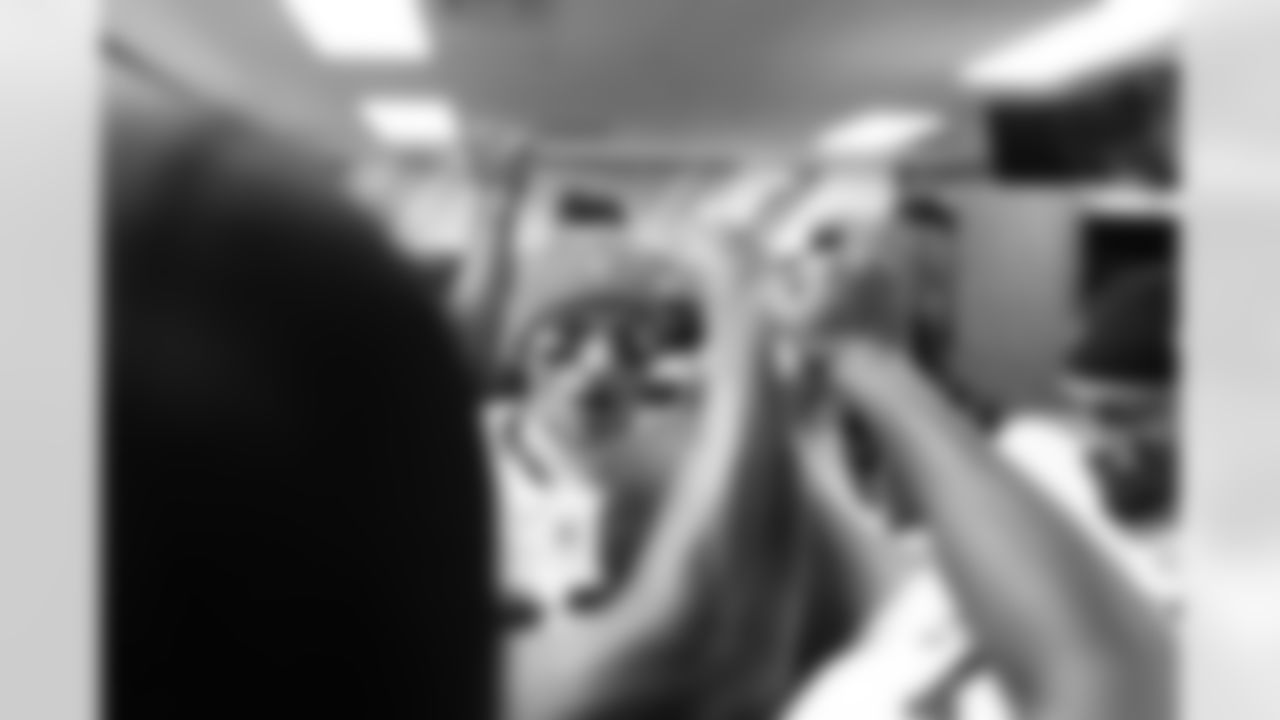 Buffalo Bills vs Tampa Bay Buccaneers, Regular Season, November 16, 2025 at Highmark Stadium.