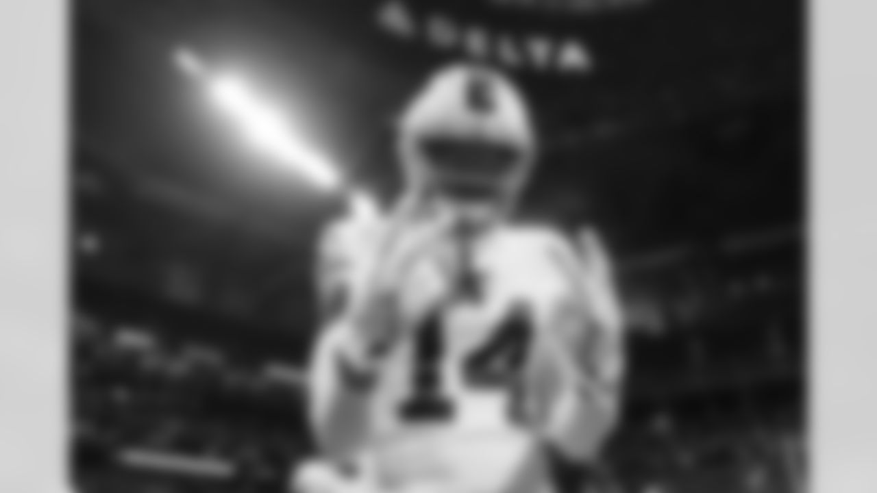 Atlanta Falcons vs Buffalo Bills, Regular Season, October 13, 2025 at Mercedes-Benz Stadium.