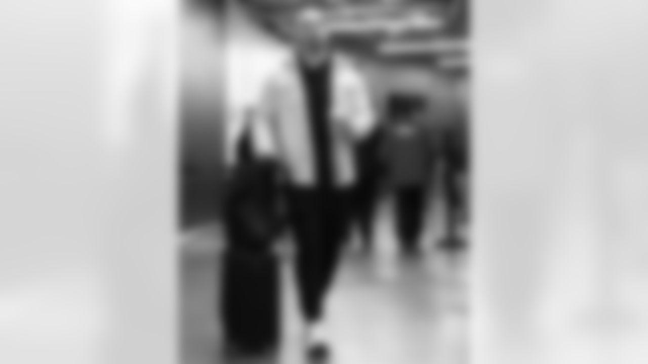 Cleveland Browns vs Buffalo Bills, Regular Season, December 21, 2025 at Huntington Bank Field.