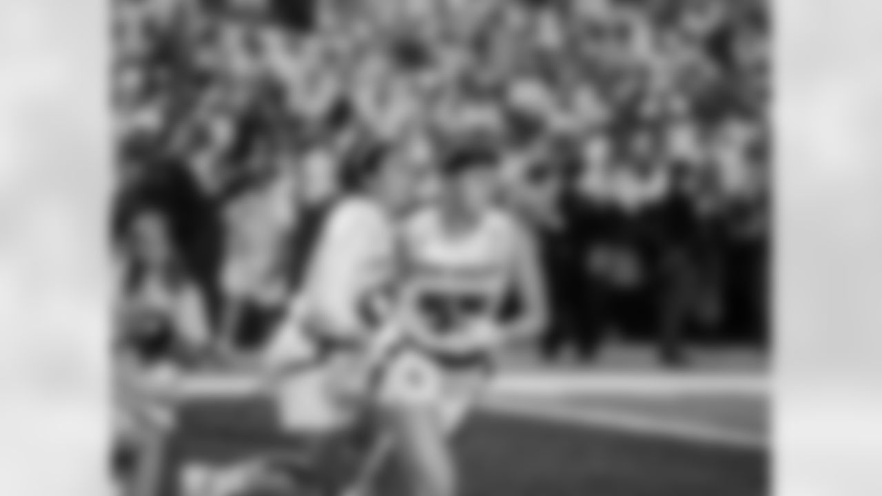 Buffalo Bills vs New England Patriots, Regular Season, October 05, 2025 at Highmark Stadium.