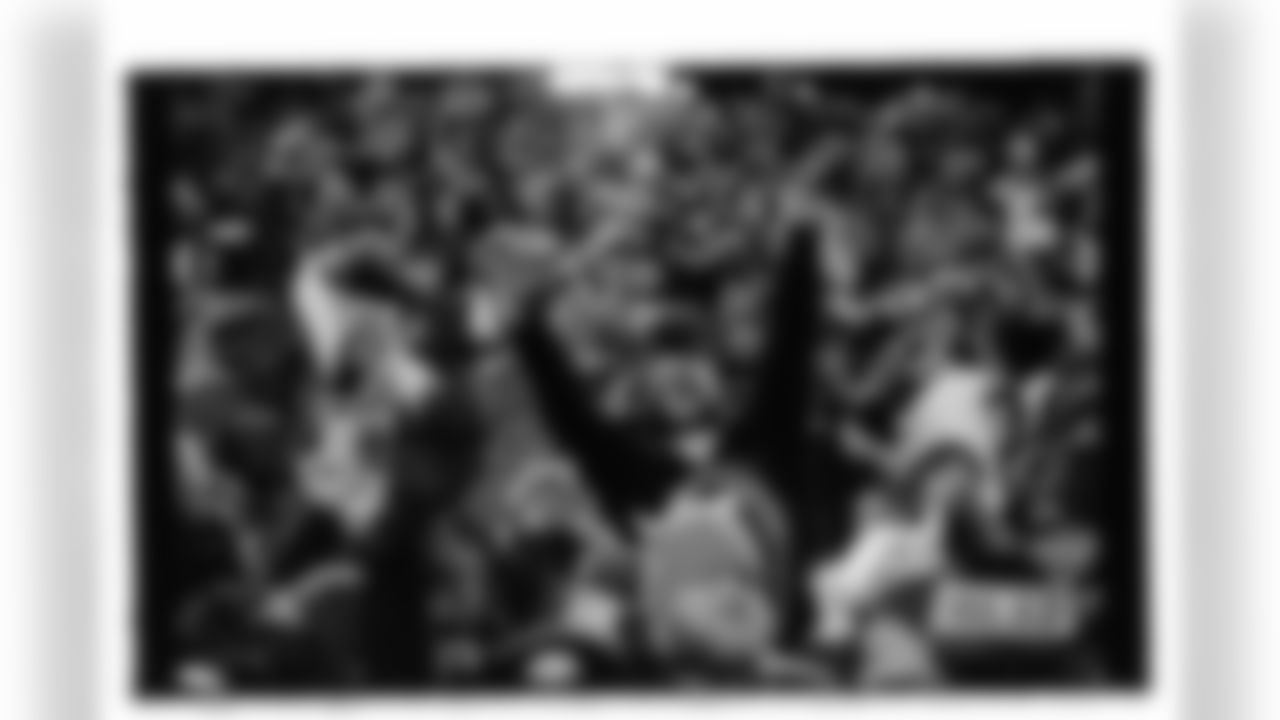 Buffalo Bills vs New York Jets, Regular Season, January 04, 2026 at Highmark Stadium.