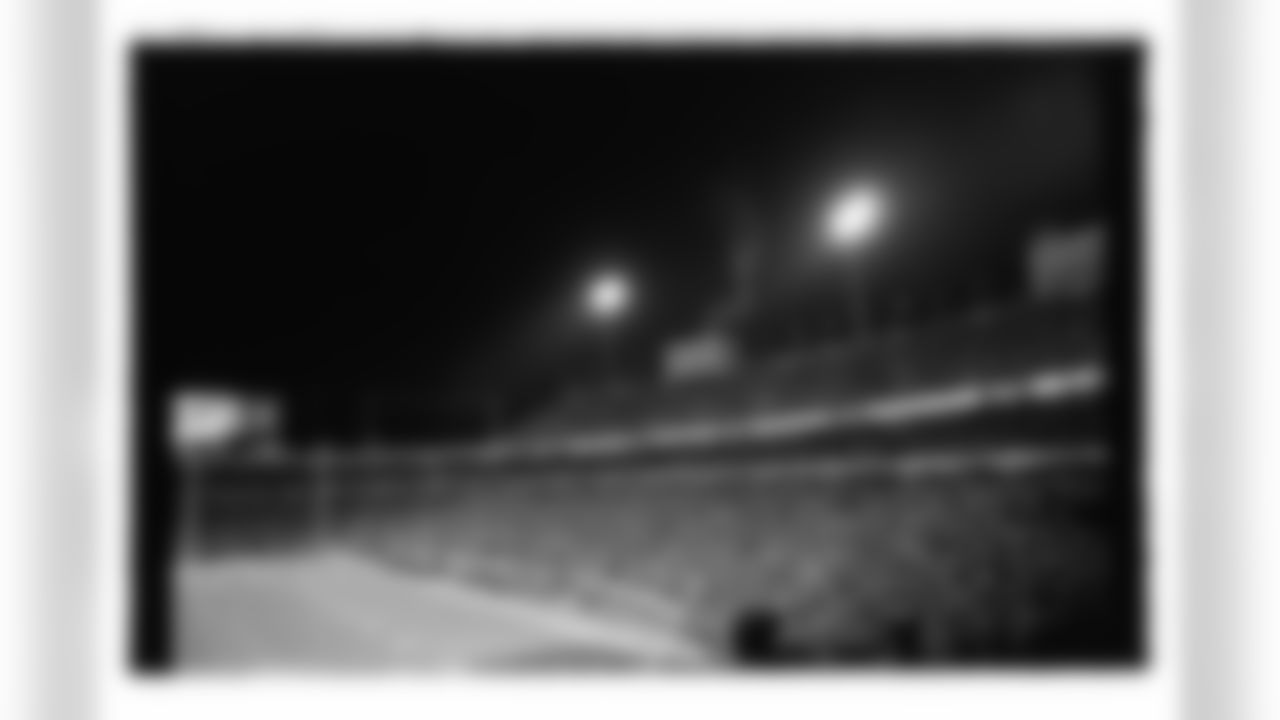 Buffalo Bills vs New York Jets, Regular Season, January 04, 2026 at Highmark Stadium.