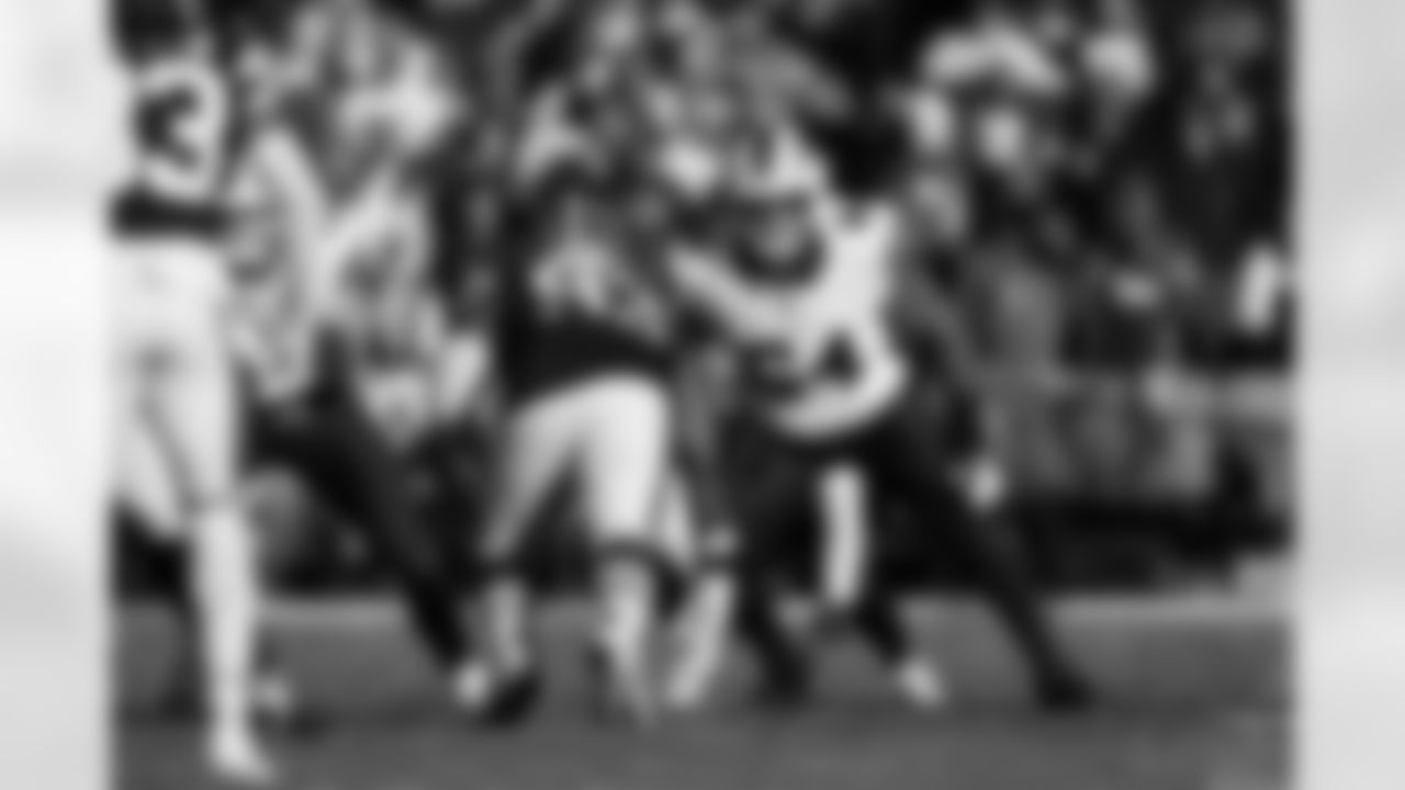 Cleveland Browns vs Buffalo Bills, Regular Season, December 21, 2025 at Huntington Bank Field.