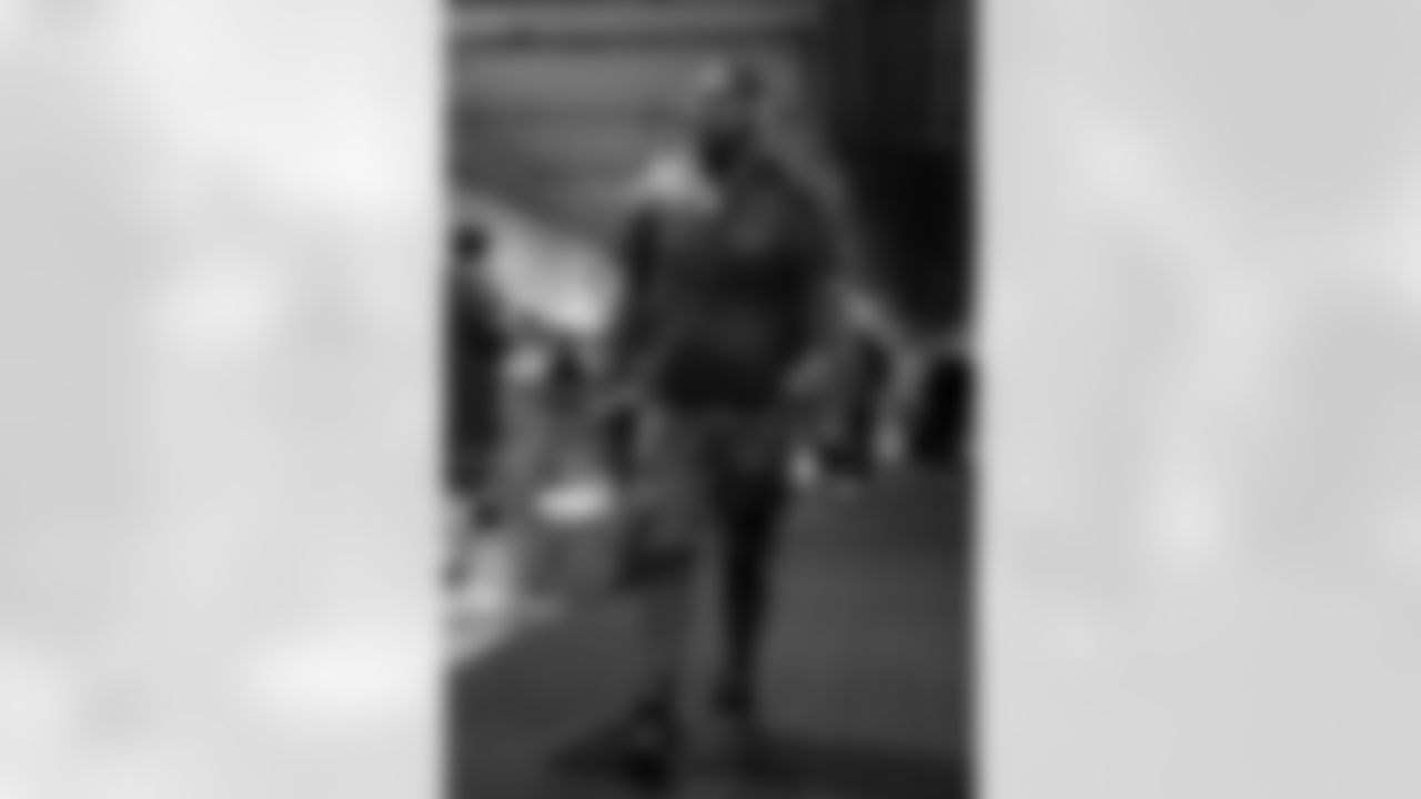 Buffalo Bills vs Jacksonville Jaguars, Wild Card Weekend, January 11, 2026 at EverBank Stadium.