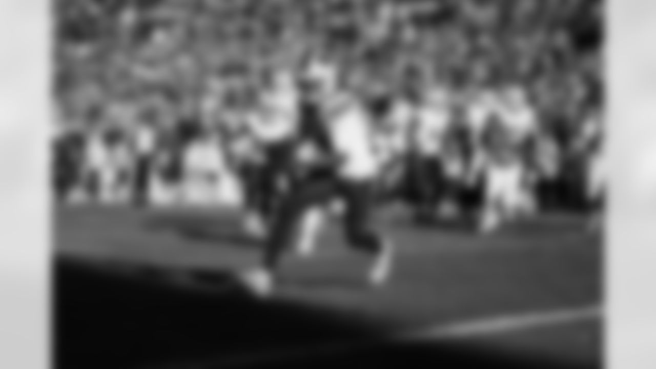 Buffalo Bills vs Denver Broncos, Divisional Game, January 17, 2026 at Empower Field at Mile High.